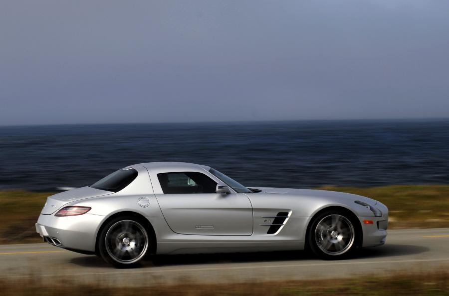  Mercedes-Benz SLS AMG 2010 года  (фото 315 из 526)